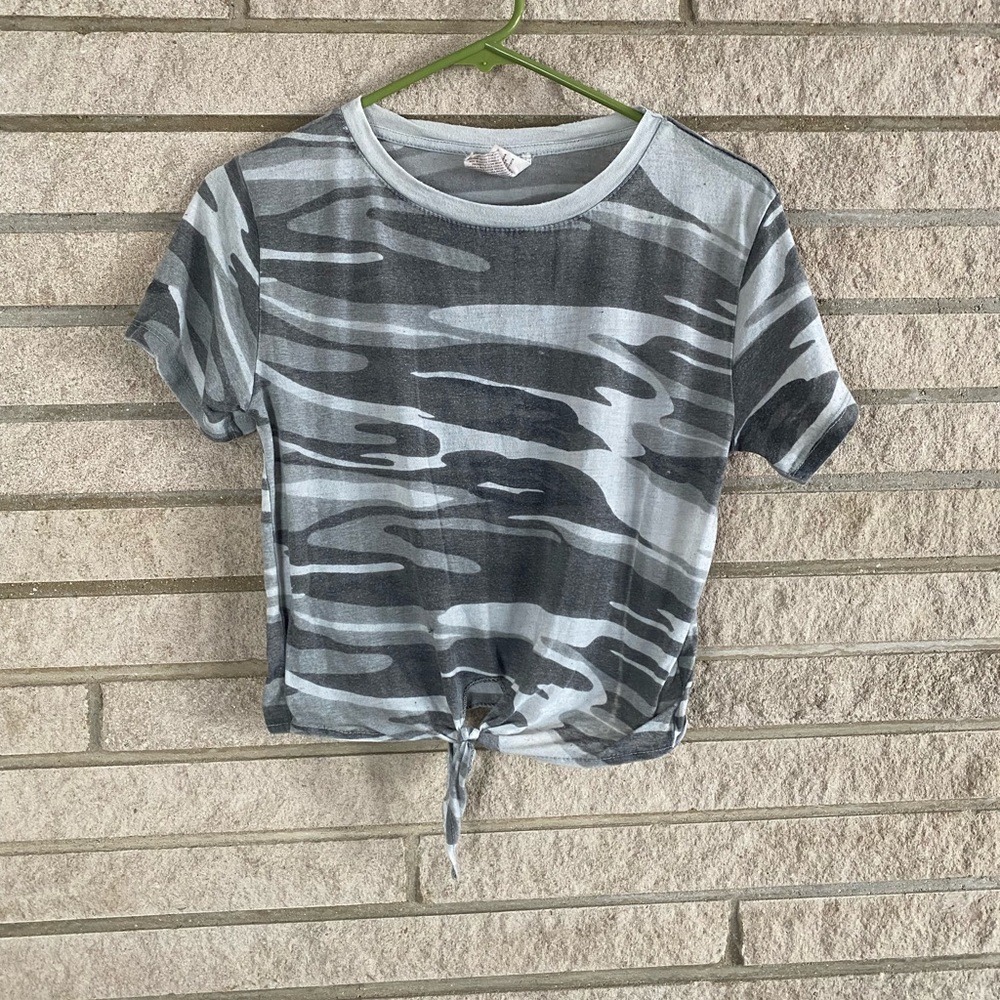 Camo crop top
